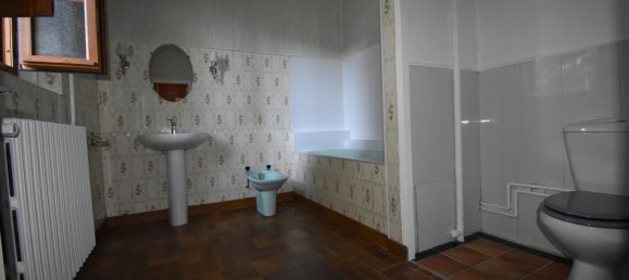 Casa de 5 dormitorios en Illiers-Combray, France No. 99525 12