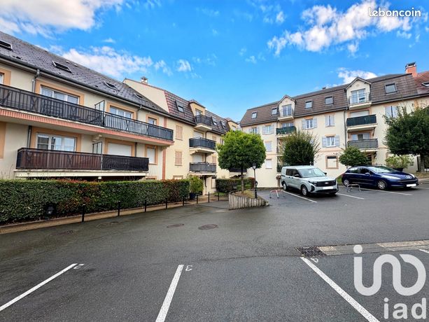 2 chambres Appartement à Baillet-en-France, France No. 301775