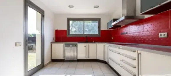 3 Schlafzimmer Haus in Barcelona, Spain, Nr. 182578 3