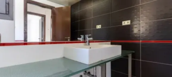 3 Schlafzimmer Haus in Barcelona, Spain, Nr. 182578 16