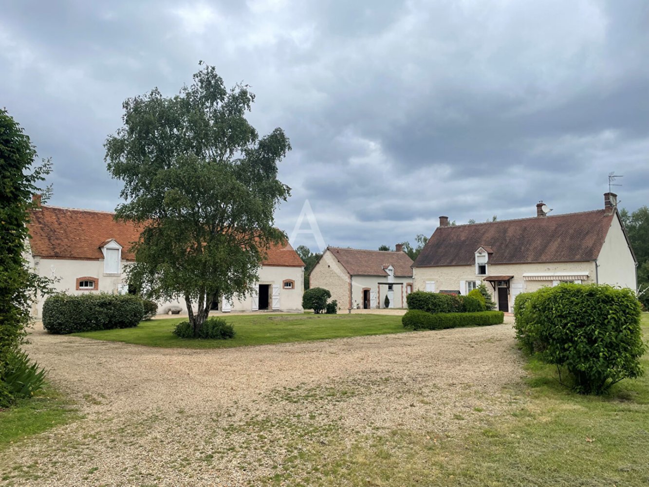 3 chambres Châteaux à Theillay, France No. 254514