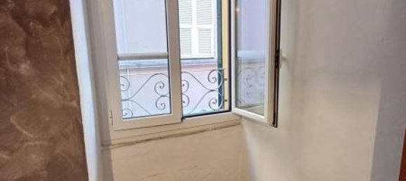 Casa de 5 divisões em Alassio, Italy N.º 232979 4