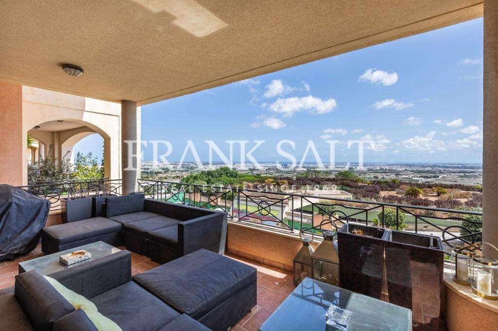 3 bedrooms Apartment in Rabat, Malta No. 7166