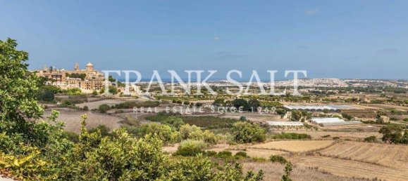 3 bedrooms Apartment in Rabat, Malta No. 7166 2