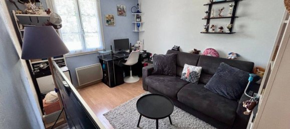 4 bedrooms House in Lesigny, France No. 334537 10