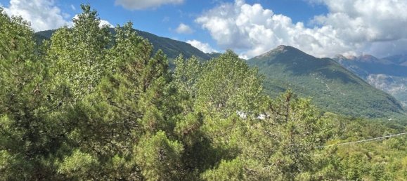 4-Zimmer Haus in Lauria, Italy, Nr. 267620 10