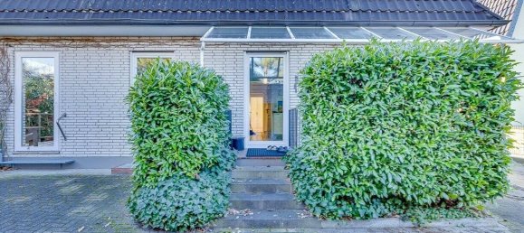 6 rooms Townhouse in Bremen, Germany No. 93479 2