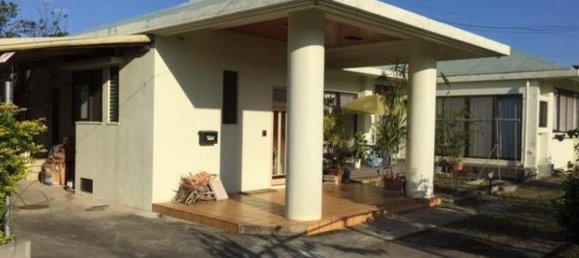 4 bedrooms House in Okinawa, Japan No. 1318 2