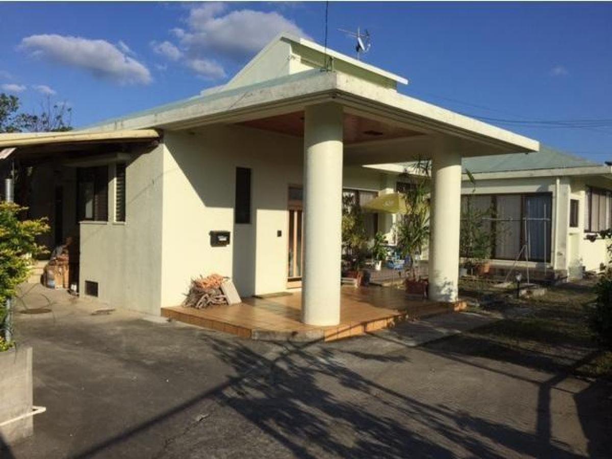 4 bedrooms House in Okinawa, Japan No. 1318