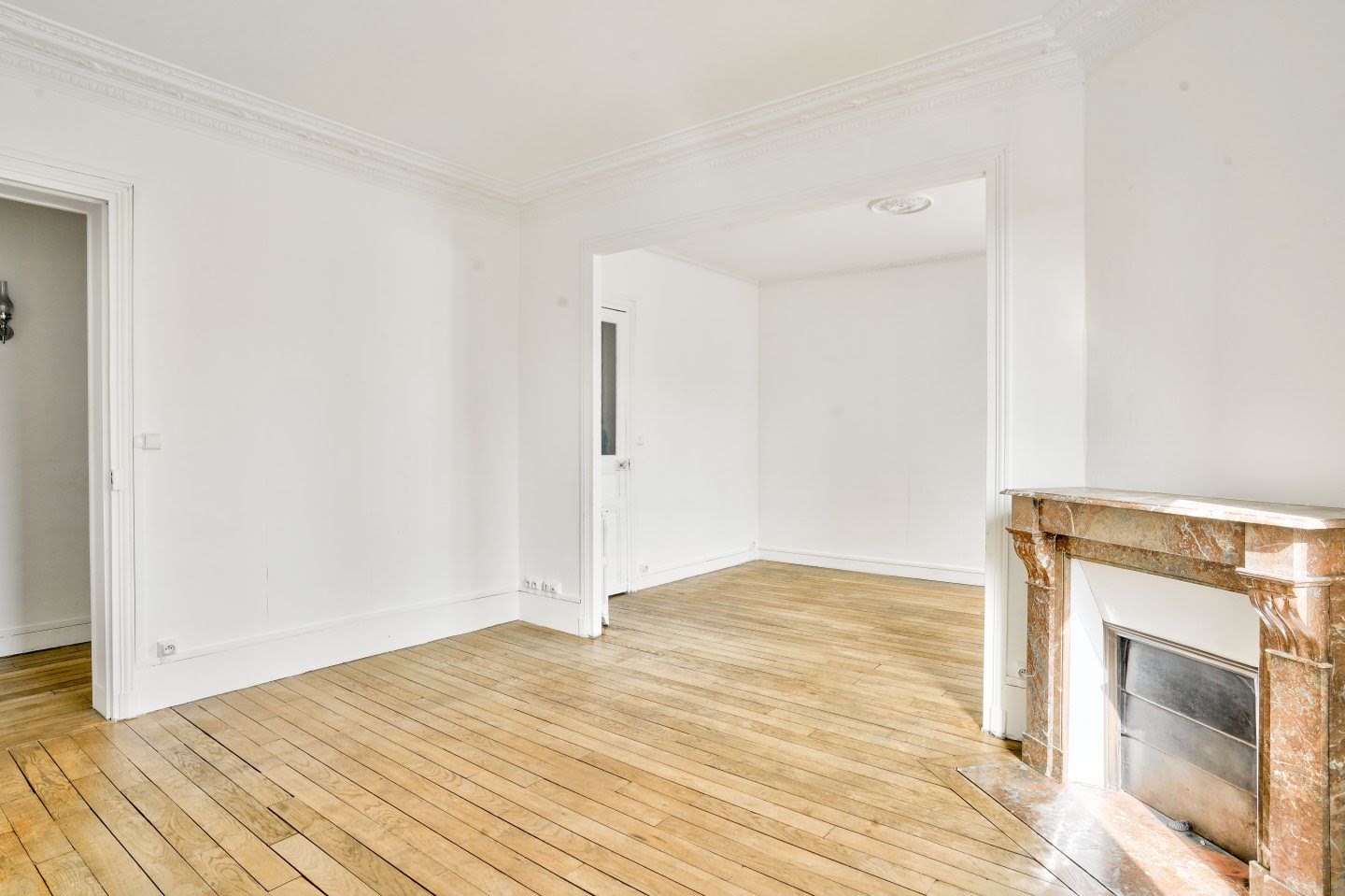 2 bedrooms Apartment in Sevres, France No. 186212