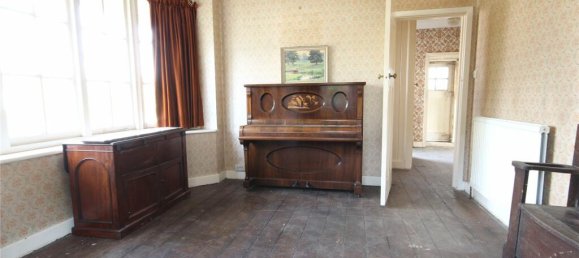 4 bedrooms House in Cuffley, United Kingdom No. 6534 4