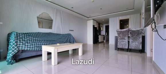 2 bedrooms Condo in Pattaya, Thailand No. 14298 2
