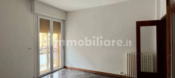 Квартира с 2 спальнями в Модена, Италия № 15223 12