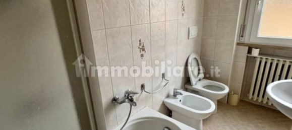 Квартира с 2 спальнями в Модена, Италия № 15223 6