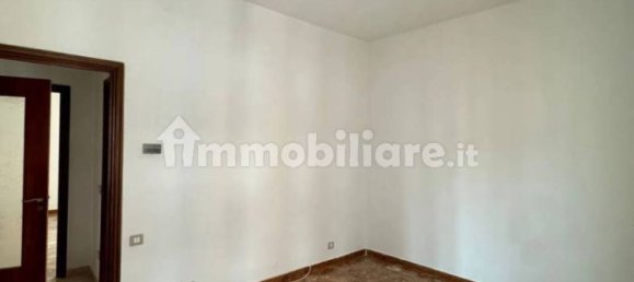 Квартира с 2 спальнями в Модена, Италия № 15223 3