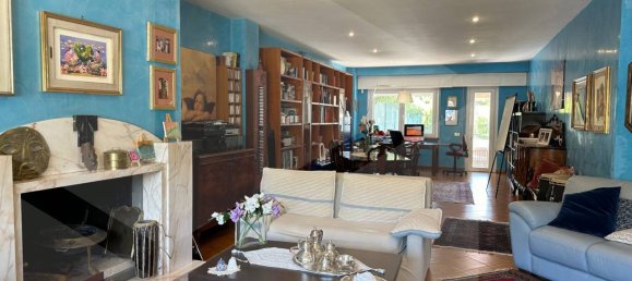 Villa de 8 divisões em Avezzano, Italy N.º 27789 7