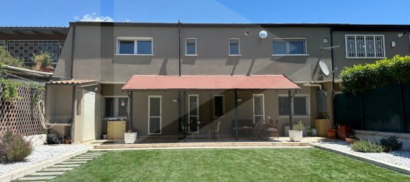 Villa de 8 divisões em Avezzano, Italy N.º 27789 2