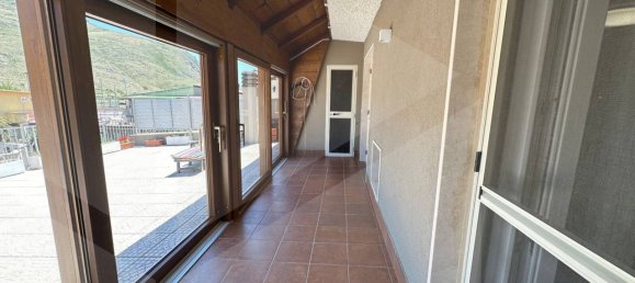 Villa de 8 divisões em Avezzano, Italy N.º 27789 28