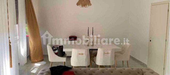 3 bedrooms Apartment in Limbiate, Italy No. 268381 3