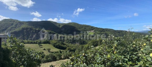 3 bedrooms House in Terenzo, Italy No. 349732 22