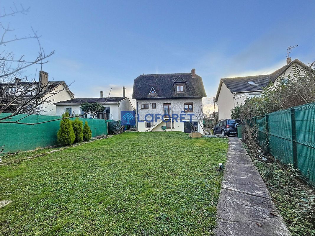 6 Schlafzimmer Haus in Morangis, France, Nr. 140732