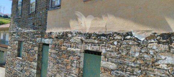 2 bedrooms Castles in Santa Marta de Penaguiao, Portugal No. 131200 16