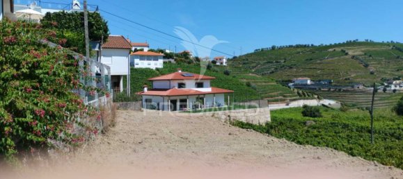 2 bedrooms Castles in Santa Marta de Penaguiao, Portugal No. 131200 20