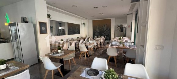 750m² Building in Milan, Italy No. 271168 20