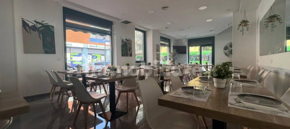 750m² Building in Milan, Italy No. 271168 22