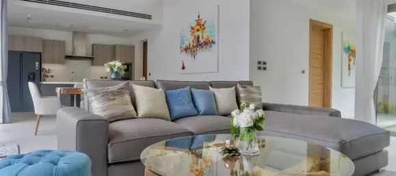 3 Schlafzimmer Villa in Phuket, Thailand, Nr. 82600 2