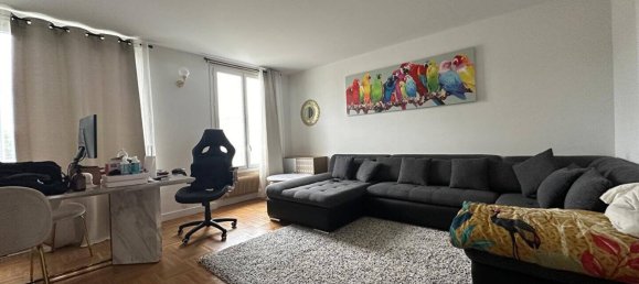 2 bedrooms Apartment in Bezons, France No. 176064 3