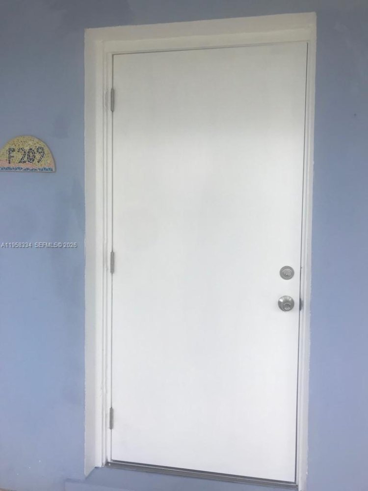 2 dormitorios propiedad comercial en venta en Miami, Miami-Dade, Florida, USA № 615527