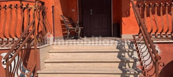 3 Schlafzimmer Wohnung in Pomezia, Italy, Nr. 371871 6