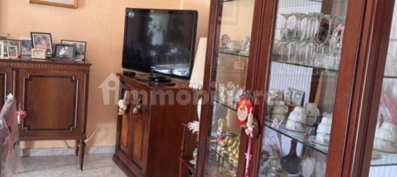 3 Schlafzimmer Wohnung in Pomezia, Italy, Nr. 371871 11