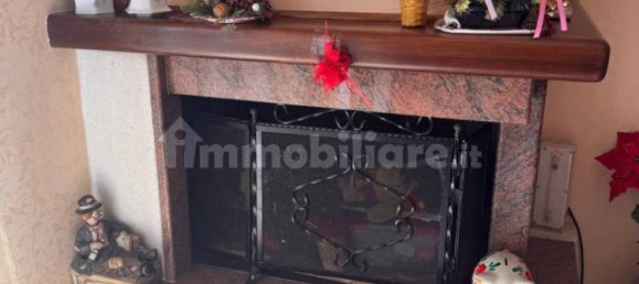 3 Schlafzimmer Wohnung in Pomezia, Italy, Nr. 371871 10