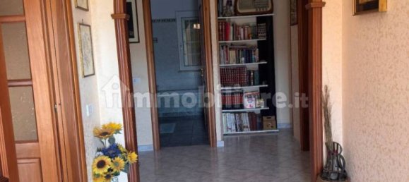 3 Schlafzimmer Wohnung in Pomezia, Italy, Nr. 371871 8
