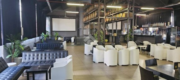 3 rooms Warehouse in Senago, Italy No. 380572 8