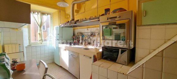 3 bedrooms Apartment in Lucca, Italy No. 164639 5