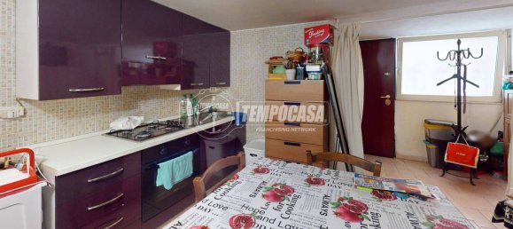 1 bedroom Apartment in Bari, Italy No. 371096 2