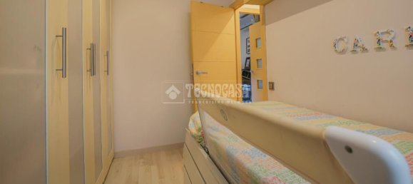 Apartamento de 3 dormitorios en Sant Andreu, Spain No. 184097 22