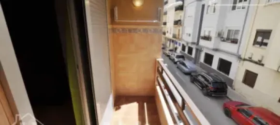 Apartamento de 4 dormitorios en València, Spain No. 134944 39