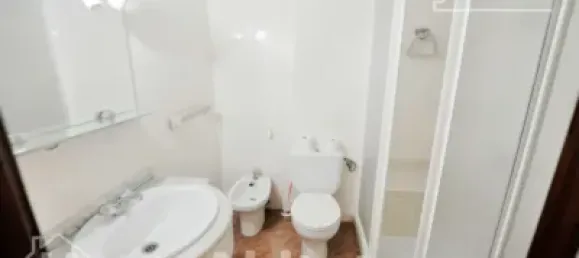 Apartamento de 4 dormitorios en València, Spain No. 134944 19
