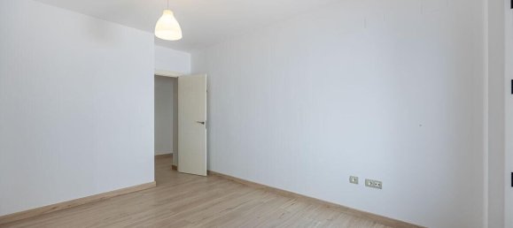 Apartamento de 4 dormitorios en Huétor Vega, Spain No. 144658 28