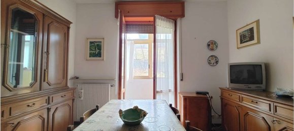 4-Zimmer Wohnung in Gropparello, Italy, Nr. 79863 5