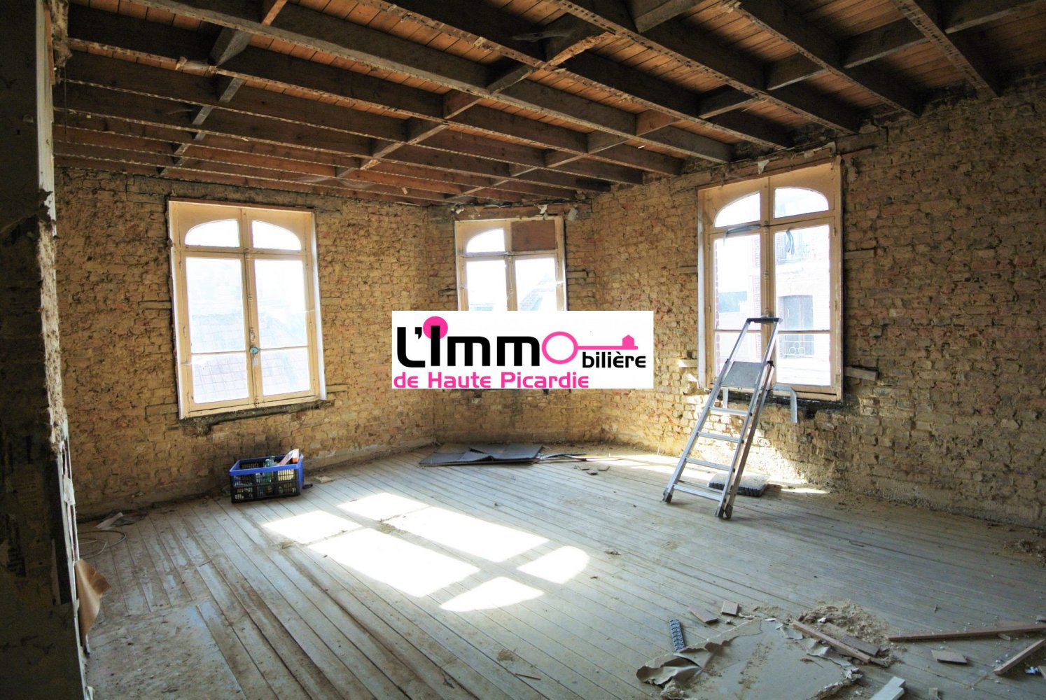 Здание 106м² в Брей-сюр-Сомма, Франция № 246133