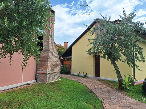 3 rooms Villa in Porto Viro, Italy No. 260419