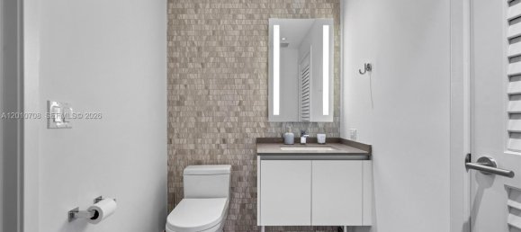 2 chambres propriété commerciale à louer à Miami, Miami-Dade, Florida, USA № 614893 21