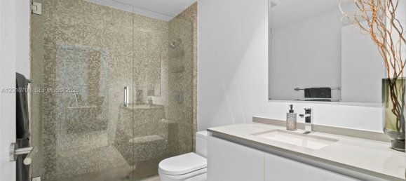2 chambres propriété commerciale à louer à Miami, Miami-Dade, Florida, USA № 614893 26
