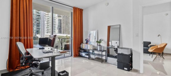 2 chambres propriété commerciale à louer à Miami, Miami-Dade, Florida, USA № 614893 23