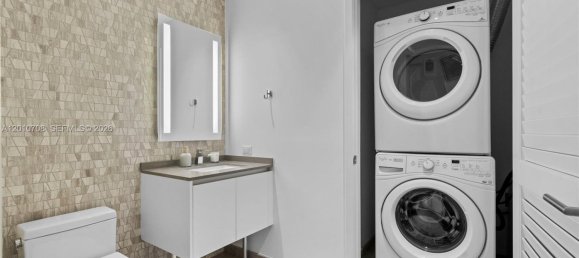 2 chambres propriété commerciale à louer à Miami, Miami-Dade, Florida, USA № 614893 20